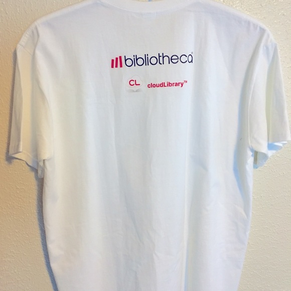 Head in the cloud signed T-Shirt - Picture 3 of 3